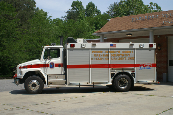 Prince George's County Fire Departmen Breathing Air/Light Unit2002 Freightliner/Summit