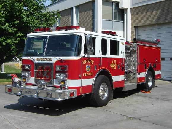 Bowie Fire Department Engine 4322003 Pierce Dash 1250GPM/750GWT