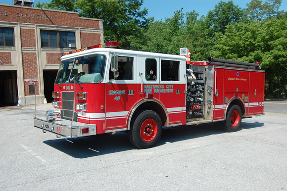 Baltimore City (MD) Fire Dept. Engine 452001 Pierce Saber 1250GPM/750GWT (ex Squad 40)