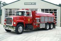St. Tammany Fire Protection District No. 1 (Louisiana) Tanker 171990 FordL9000 4000GWTformerly a construction water tender