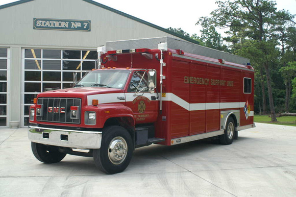 St. Tammany Fire Protection District No. 1 (Louisiana) Emergency Support Vehicle1995 GMC TopKick/Hackney