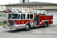 St. Tammany Fire Protection District No. 1 (Louisiana) Ladder 111997 Smeal 50' Quint 1500GPM/750GWT