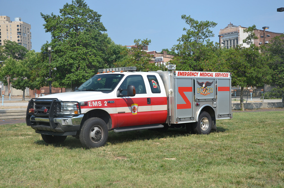 Baltimore City Fire Department EMS 22004 Ford F350 / Beaverbuilt