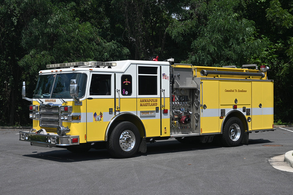 Annapolis Fire Department Reserve Engine 371