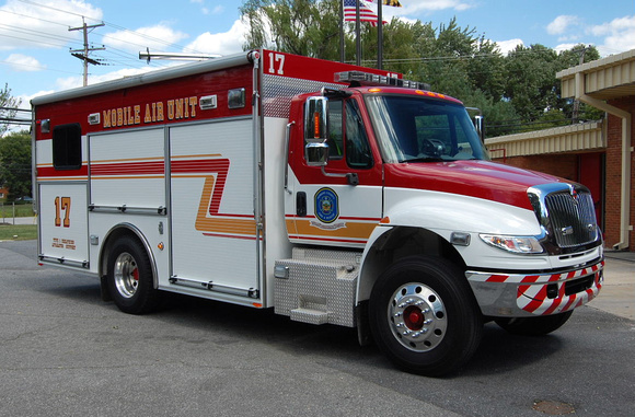 Howard County Fire Rescue Mobile Air Unit 17