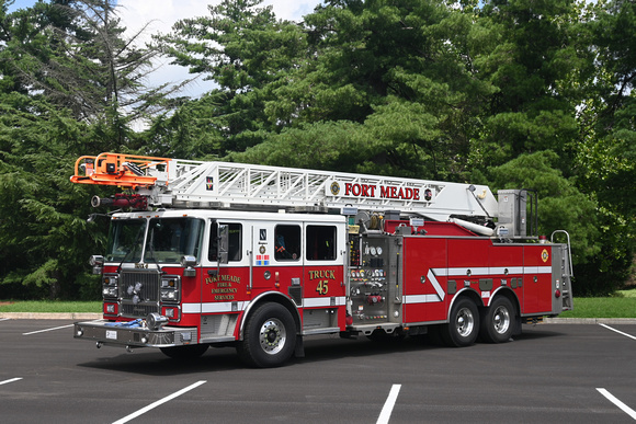 Fort Meade Fire Department (US Army) Truck 45