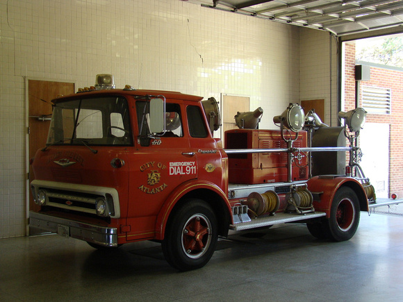 Atlanta Fire Rescue Light Unit